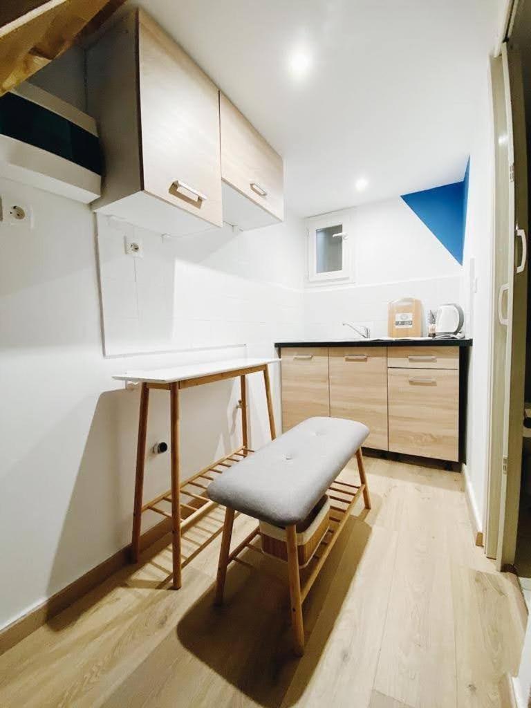 Velestinou Private Maisonette Apartment Athens Exterior photo